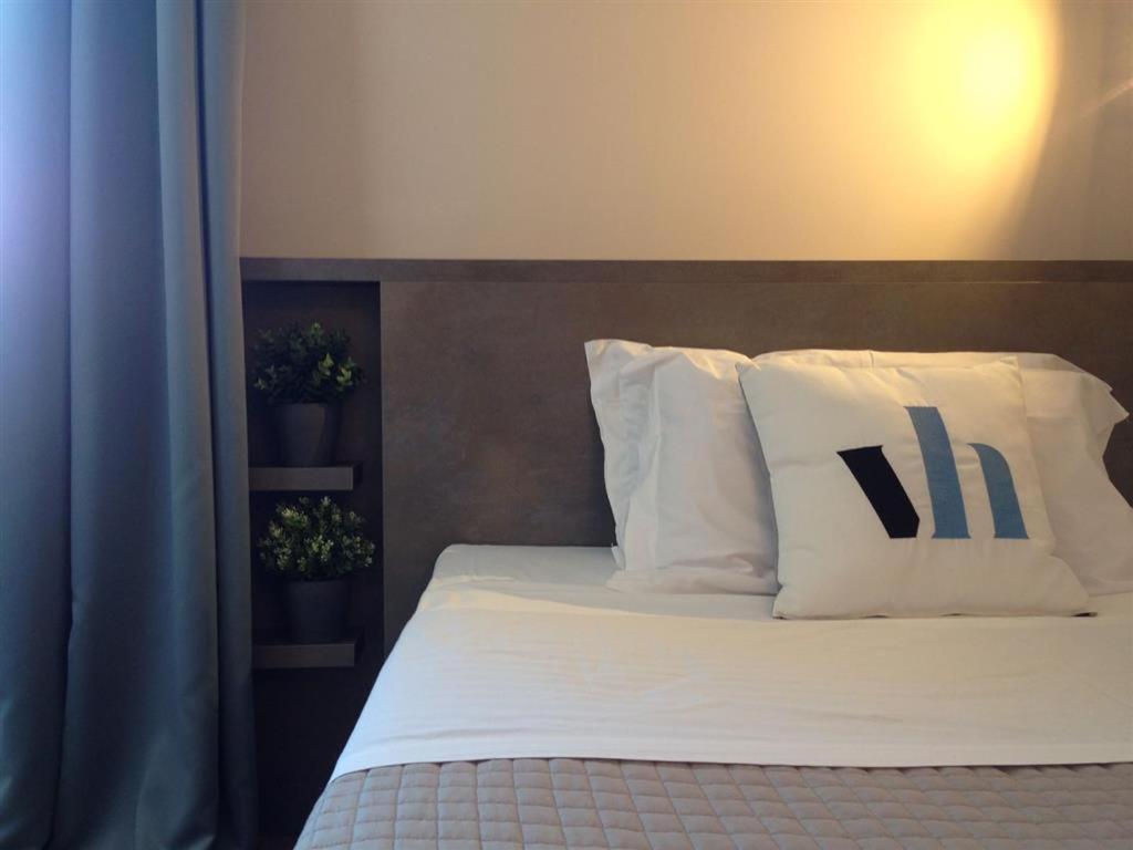 Hotel Vagabond Ριτσόνε Εξωτερικό φωτογραφία