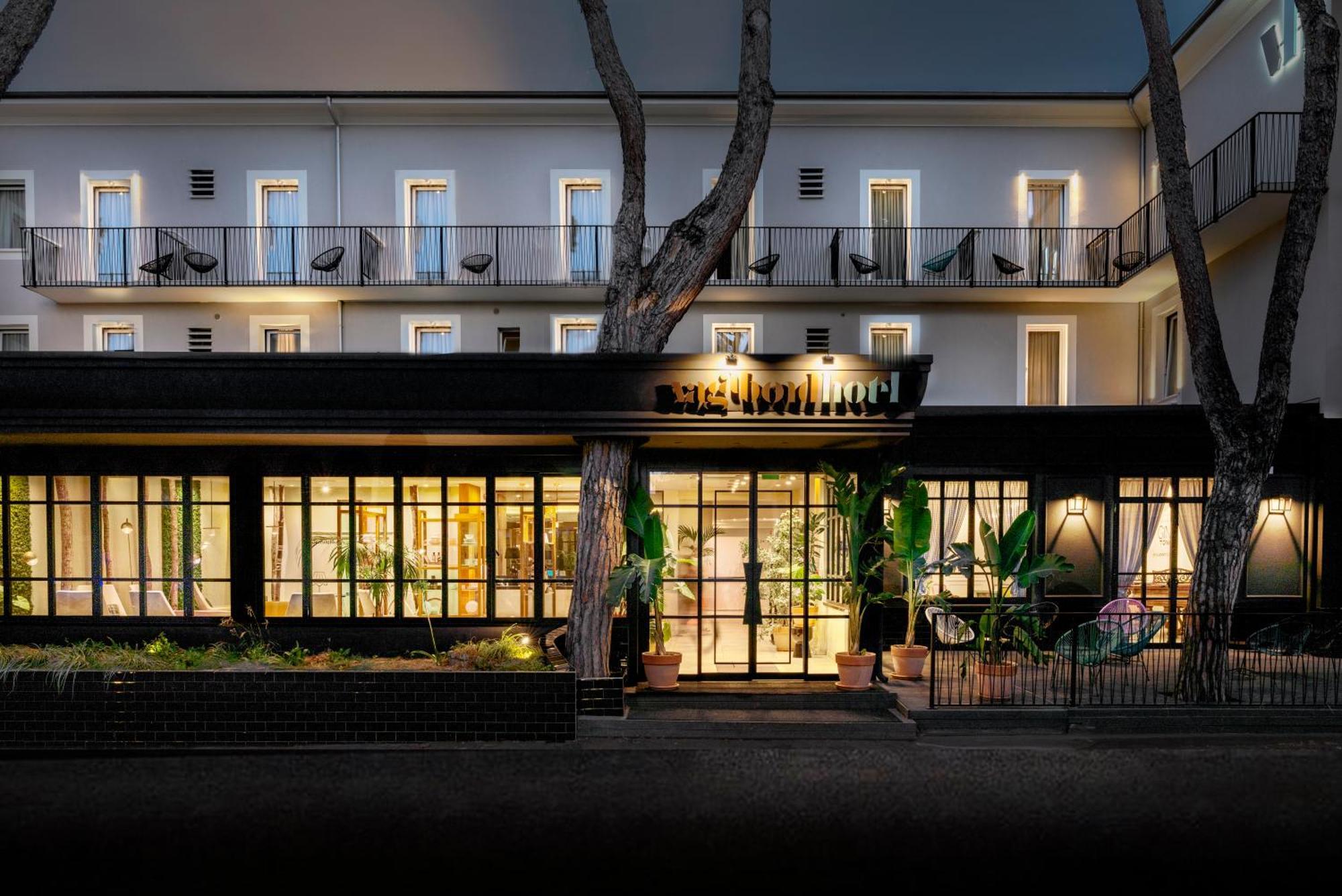 Hotel Vagabond Ριτσόνε Εξωτερικό φωτογραφία